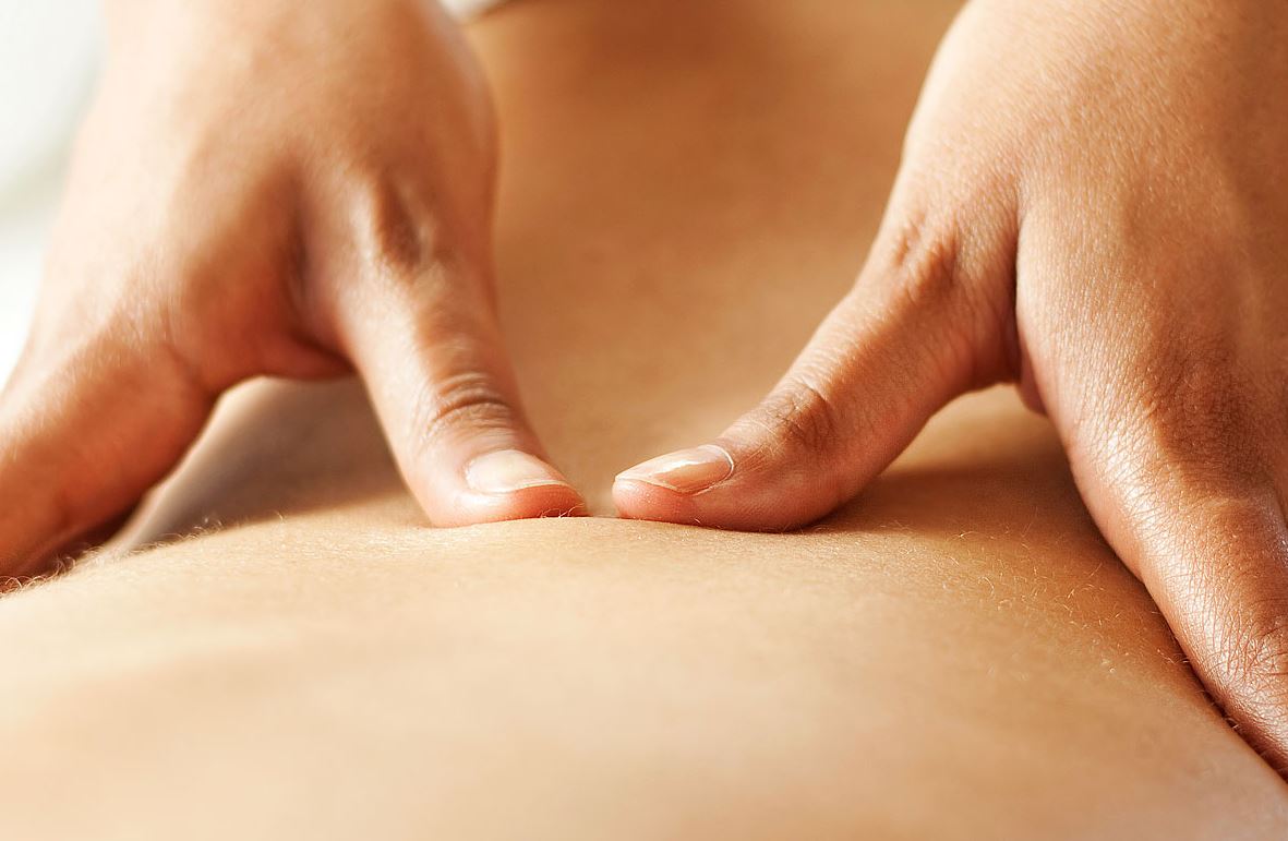 5 huyệt vị massage còn có công hiệu gấp 10 lần uống thuốc bổ