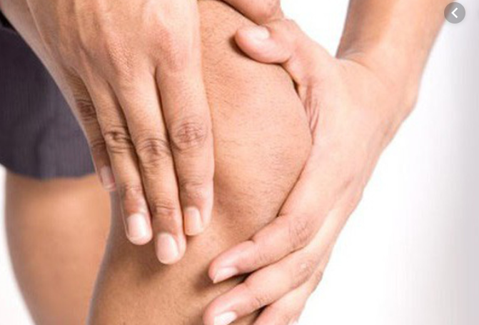 đau đầu gối nhưng không sưng