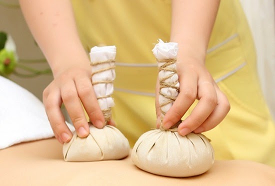 đau lưng không cúi được nguyên nhân do đâu