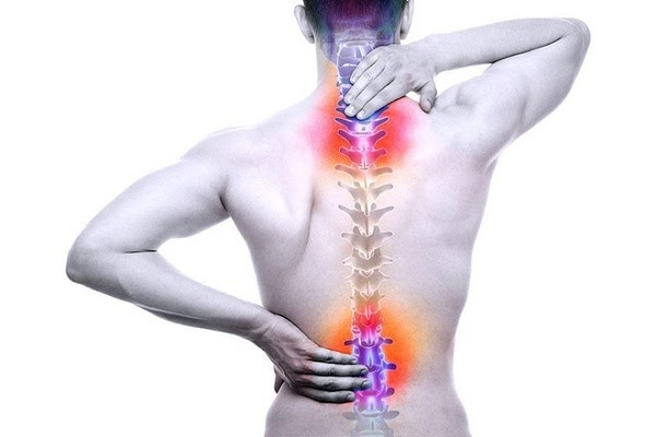 đau mỏi thắt lưng là dấu hiệu của bệnh gì