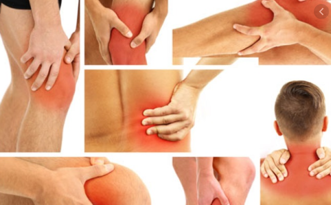 Đau sườn trái dưới tim do viêm khớp