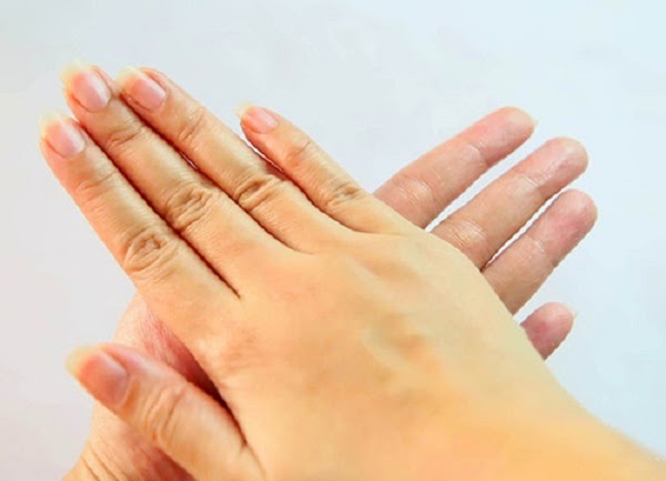 Bài mát xa giảm mỡ bụng