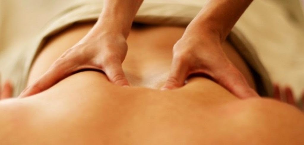 cách chữa trị đau lưng không cúi được
