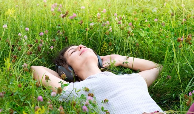 cách chữa trị tại nhà tình trạng đau đầu 2 bên thái dương