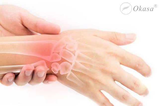 Cách massage bấm huyệt giảm đau tay