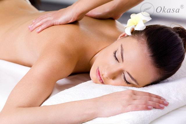Cách massage day bấm huyệt giải độc cho cơ thể