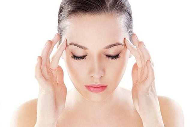 Cách massage giúp xua tan cơn đau nửa đầu