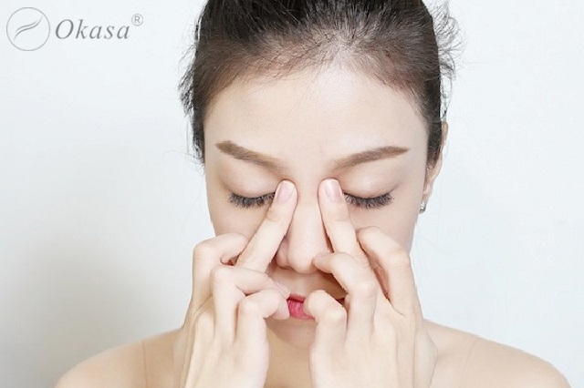 Cách massage xoang mũi