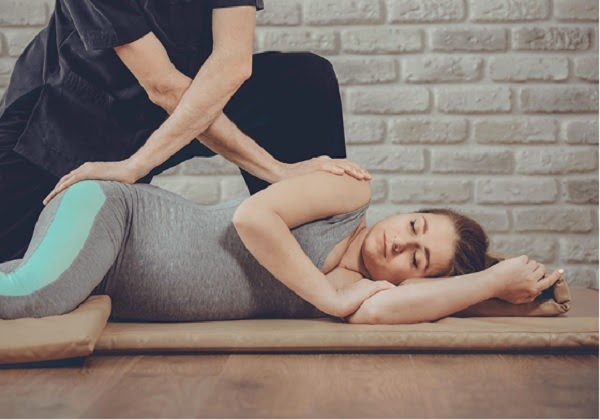 có bầu bị đau lưng
