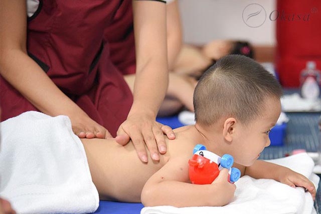 Hiểu về bệnh viêm khớp thiếu niên tự phát thể hệ thống