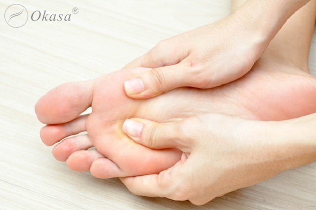 Hiểu về tình trạng bàn chân nóng