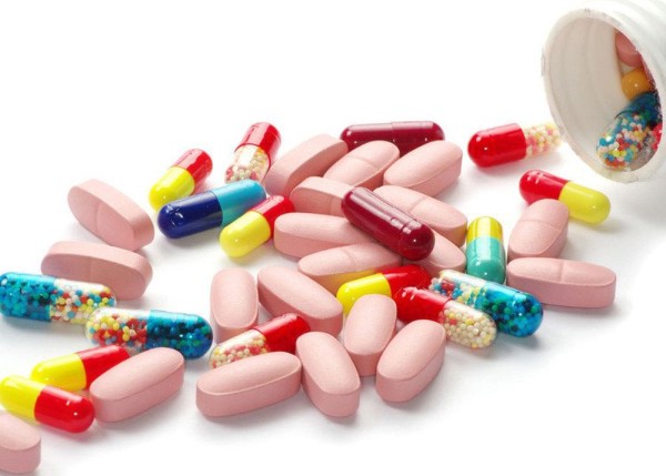điều trị đau nhức khớp tay chân bằng thuốc tây y