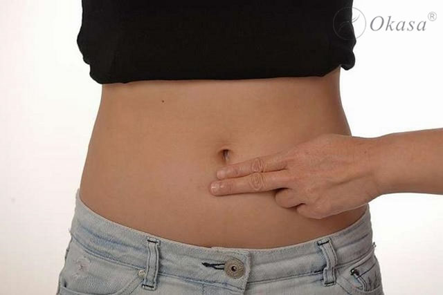 Massage bấm huyệt giúp cải thiện tình trạng táo bón