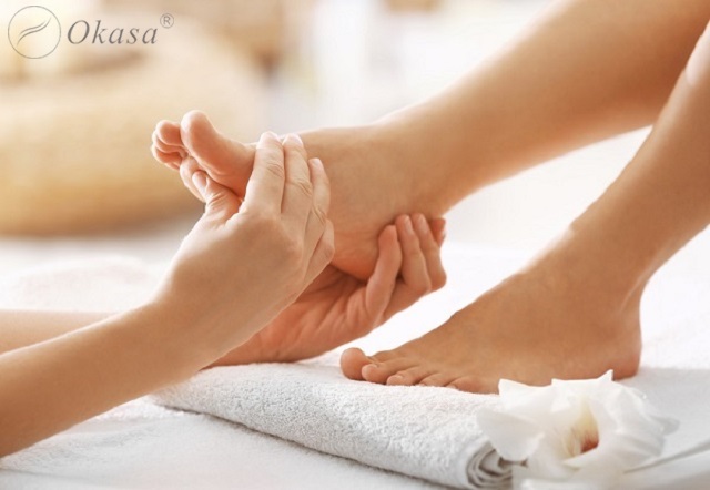 Massage chân cho bà bầu đúng cách cho hiệu quả bất ngờ