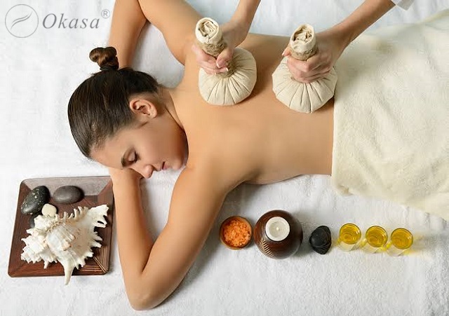 Massage giúp giảm đau lưng và cổ