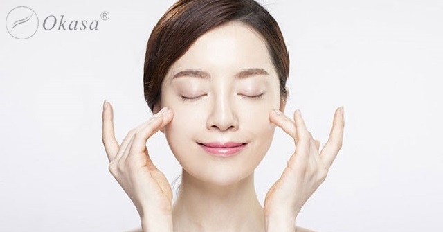 Massage mặt ngăn ngừa lão hóa và dưỡng da săn chắc, mịn màng