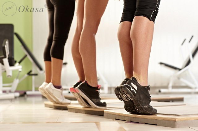 Massage với tinh dầu và tập luyện giúp làm ấm bàn chân