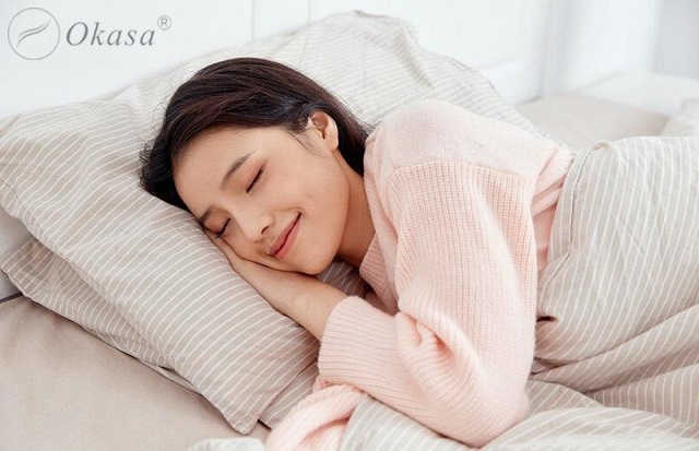 Ngủ sớm mà mắt vẫn thâm, nguyên nhân do đâu ?