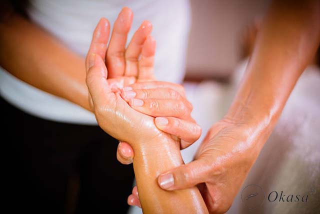 Phương pháp điều trị viêm khớp ngón tay