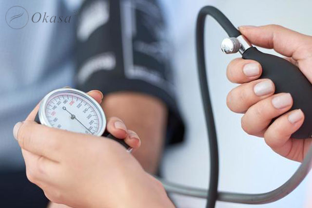 Cách xử trí khi huyết áp tăng đột ngột