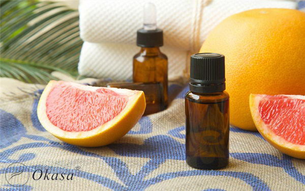 Cách làm tinh dầu bưởi nguyên chất tại dùng massage