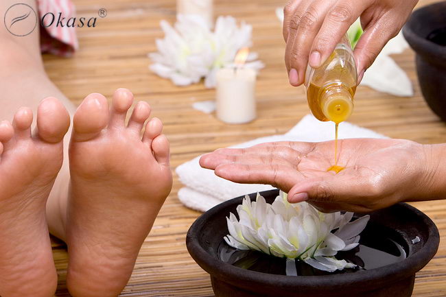 Tìm hiểu về tinh dầu massage và liệu pháp mùi hương