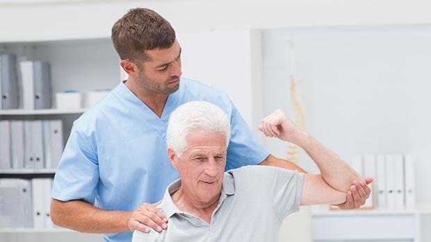 Tê bì chân tay đau mỏi vai gáy là bệnh gì