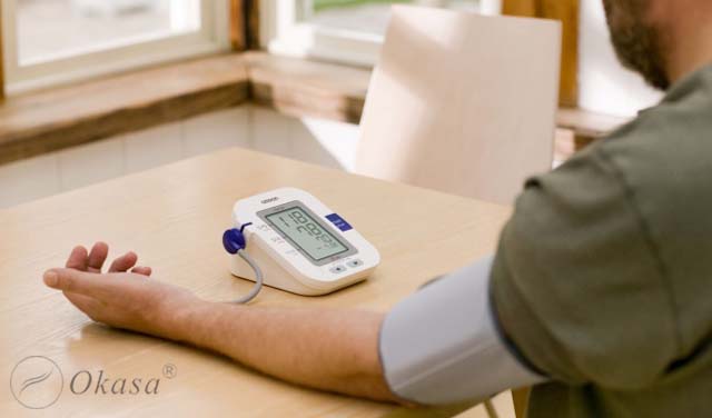 Theo dõi và đo huyết áp tại nhà