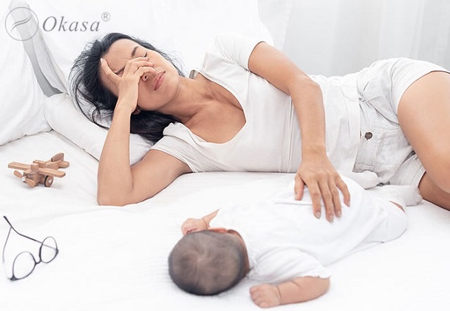 Tình trạng mất ngủ xảy ra ở phụ nữ bị rối loạn nội tiết tố