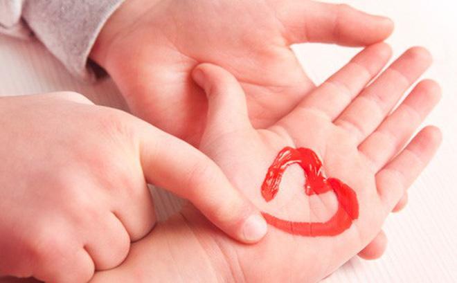 Trẻ bị bệnh tim bẩm sinh có chữa được không