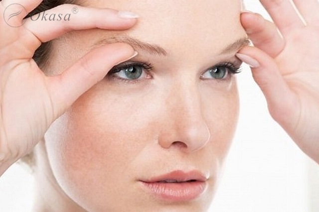 Tự massage mắt giúp xóa nếp nhăn và giảm mỏi mắt