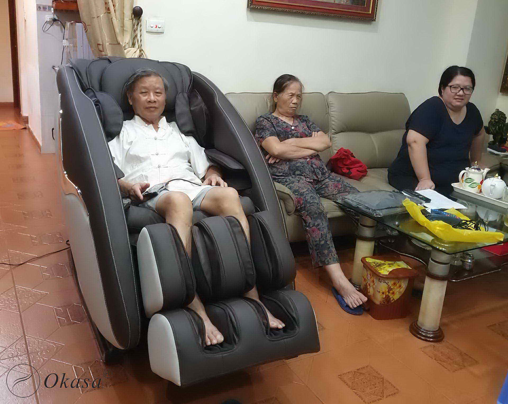 Kinh nghiệm chọn mua ghế massage cho người già